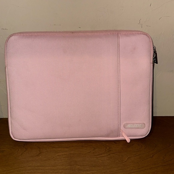 Laptop or iPad case - Picture 1 of 5